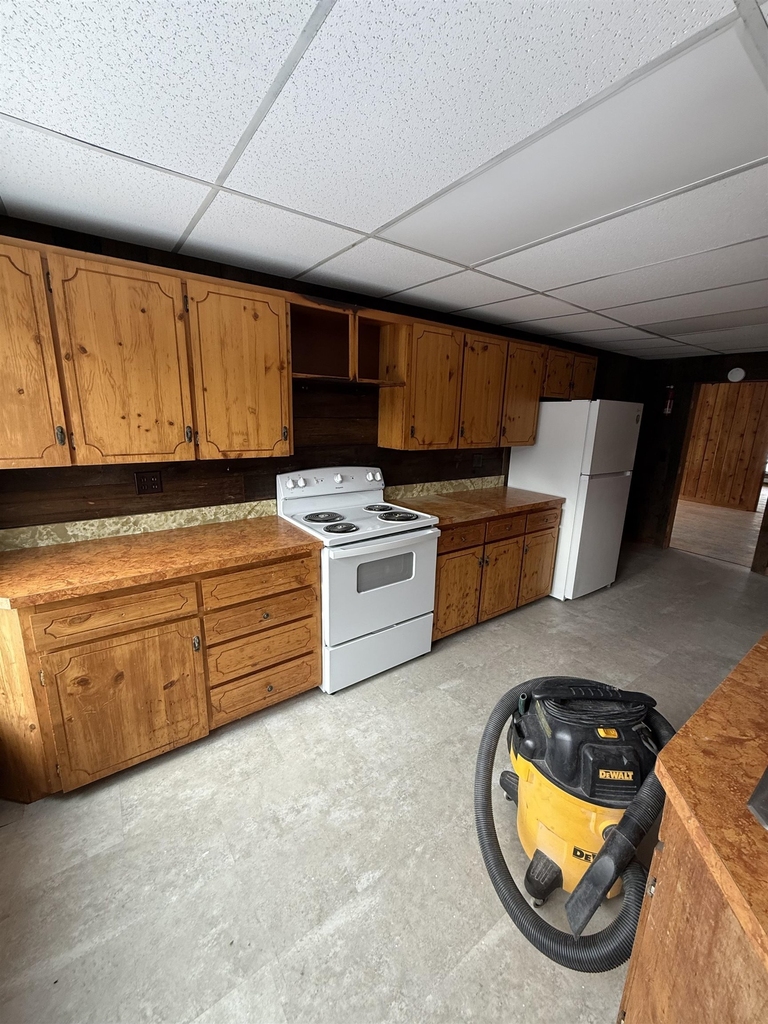 356 Main - Photo 4