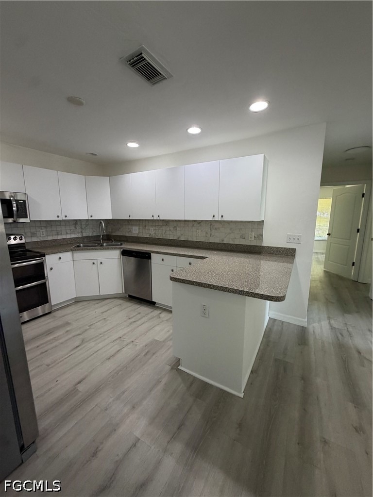 10625 Windsmont Court - Photo 4