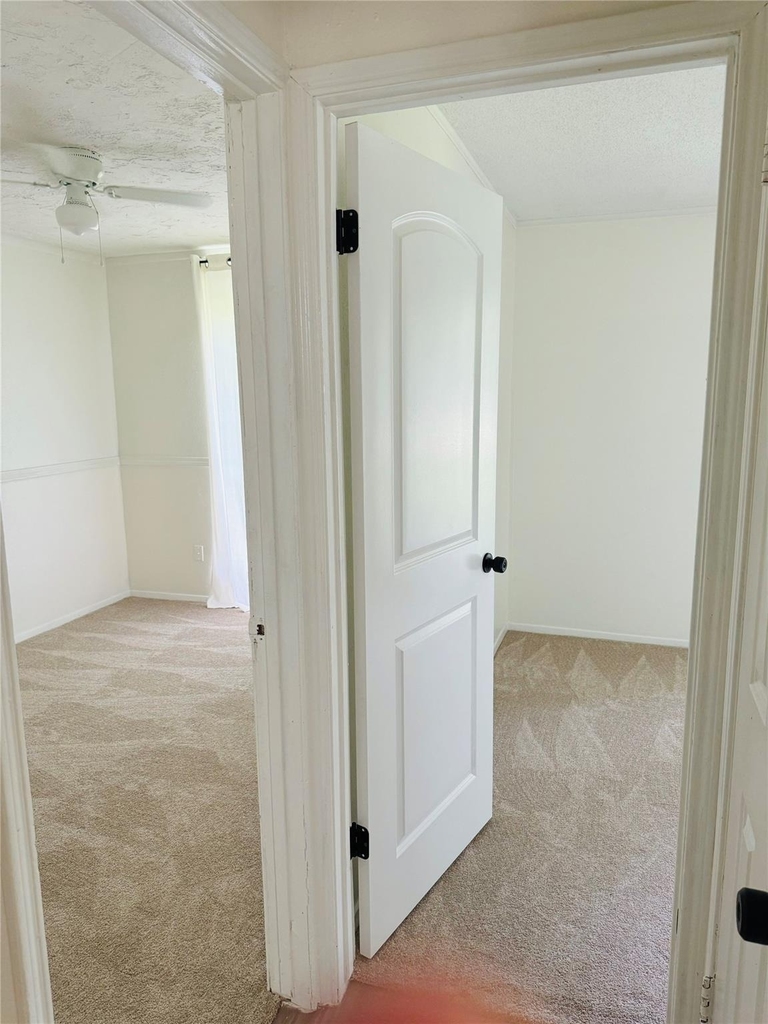 3318 Schroeder Avenue - Photo 11