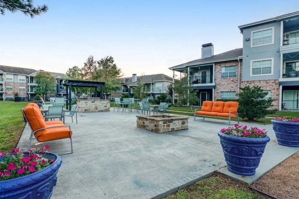 6565 Hollister Street - Photo 4