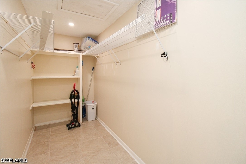 600 Valley Stream Drive - Photo 27