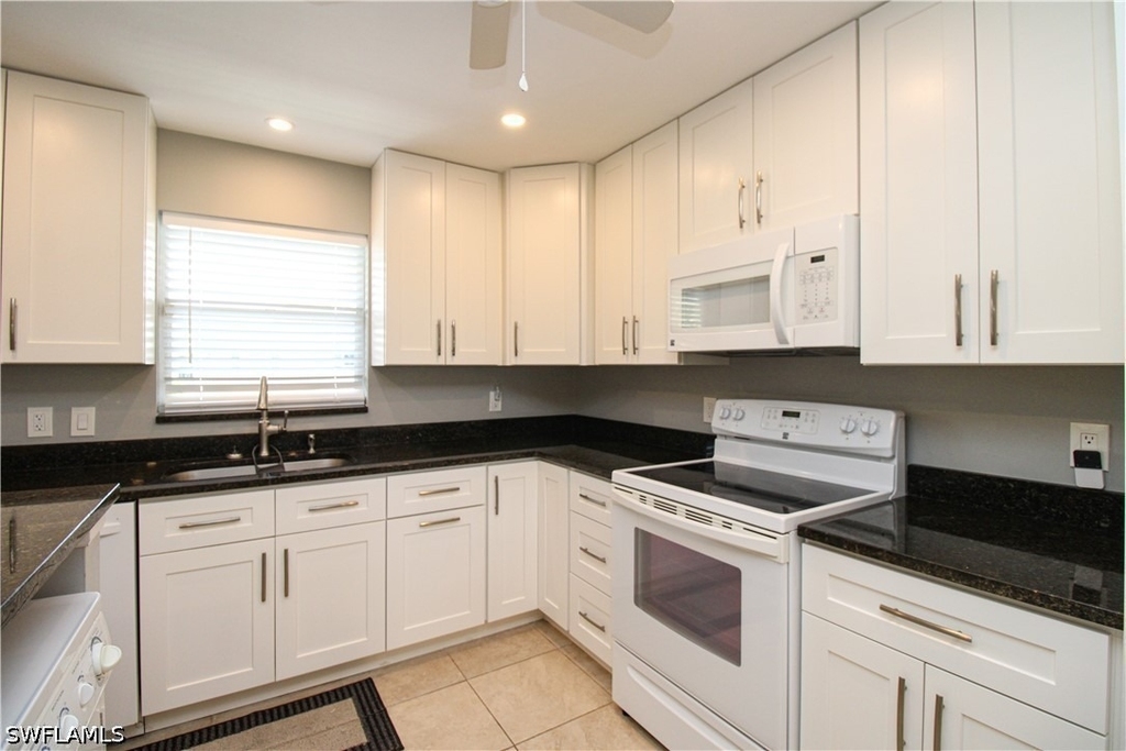 600 Valley Stream Drive - Photo 16