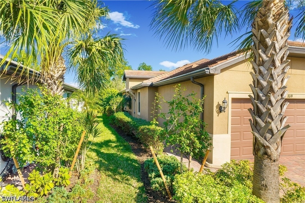7674 Jacaranda Lane - Photo 25