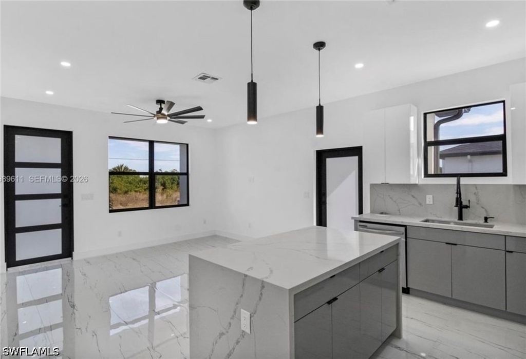 5045 Benton Street - Photo 4