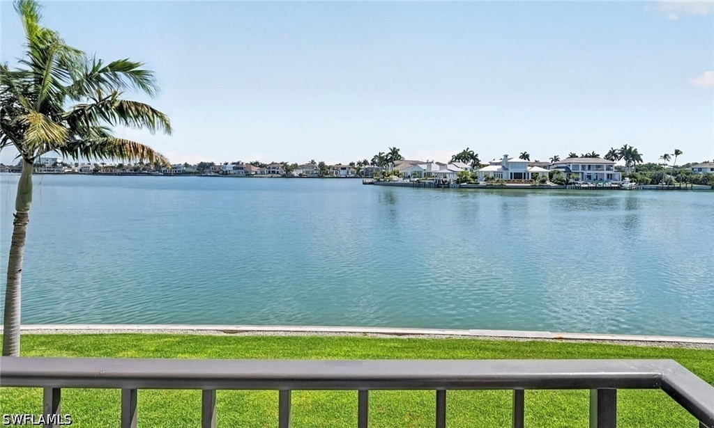 3400 Gulf Shore Boulevard N - Photo 9