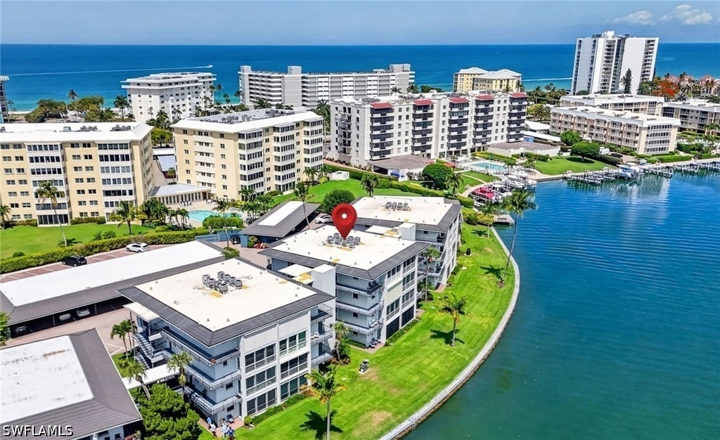 3400 Gulf Shore Boulevard N - Photo 4
