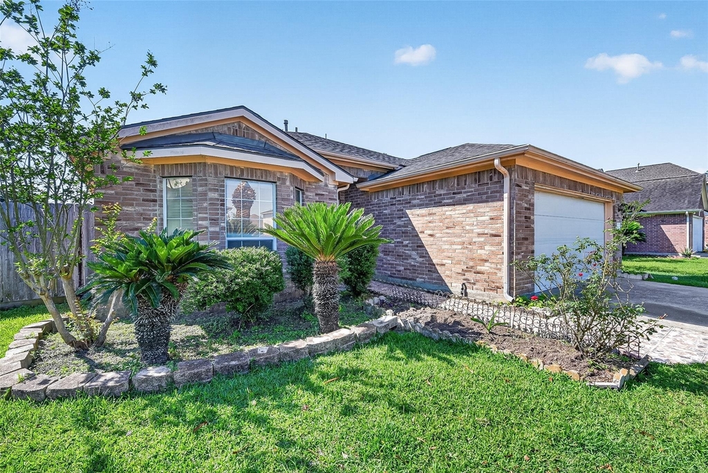 9918 Pierre Court - Photo 1