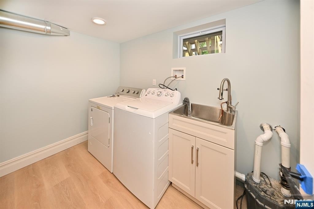 190 Madison - Photo 16
