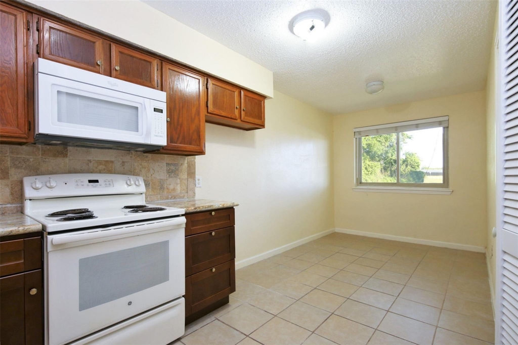 2115 E Weldon - Photo 9