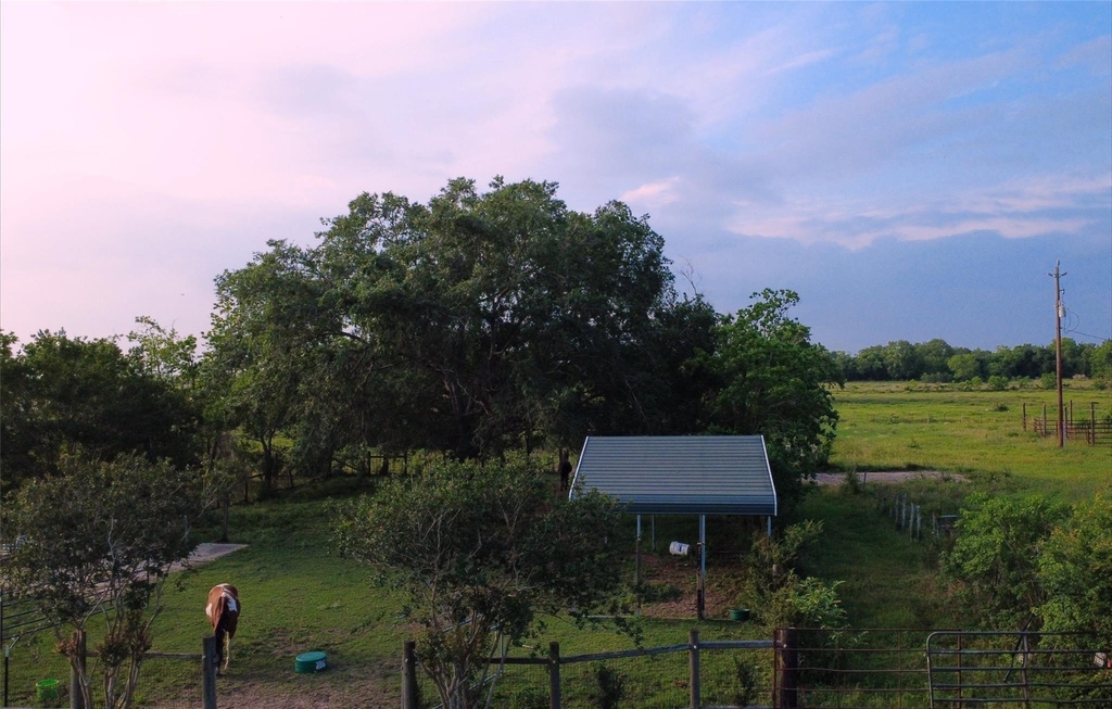 24206 Longenbaugh Road - Photo 36