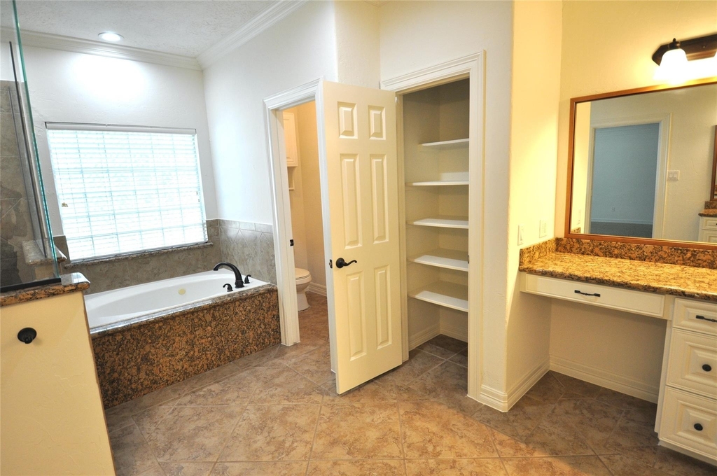 1914 Sand Hollow Lane - Photo 29