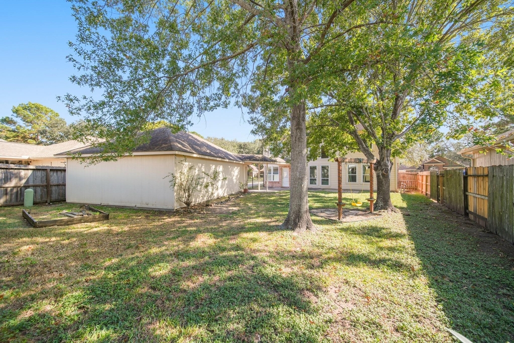 16322 Drystone Lane - Photo 5