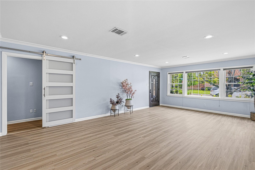 4002 Merrick Street - Photo 4