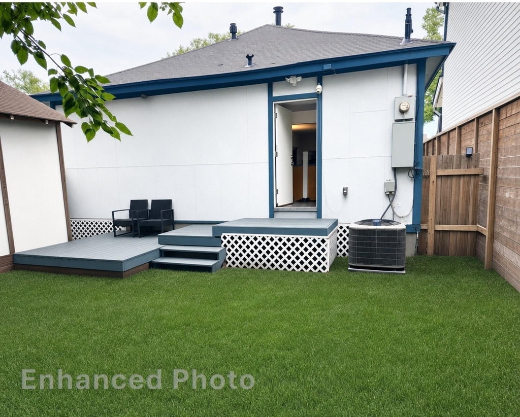 617 E 12th 1/2 Street - Photo 12