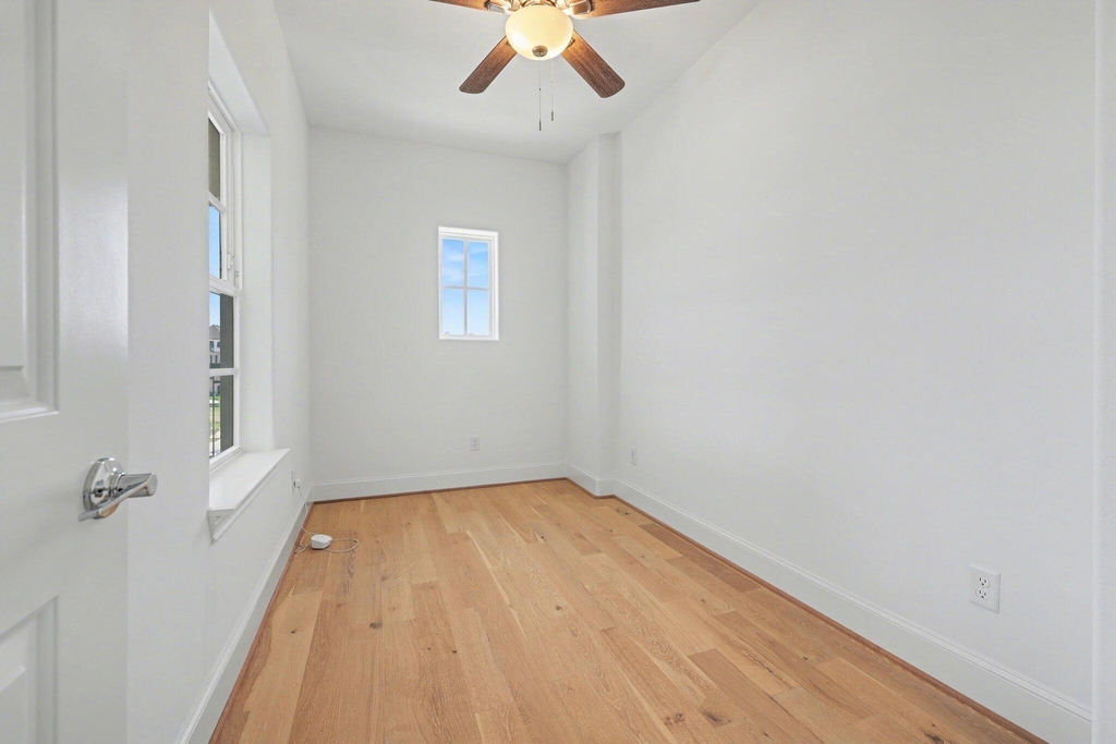 2713 Kinsley Oaks Drive - Photo 11