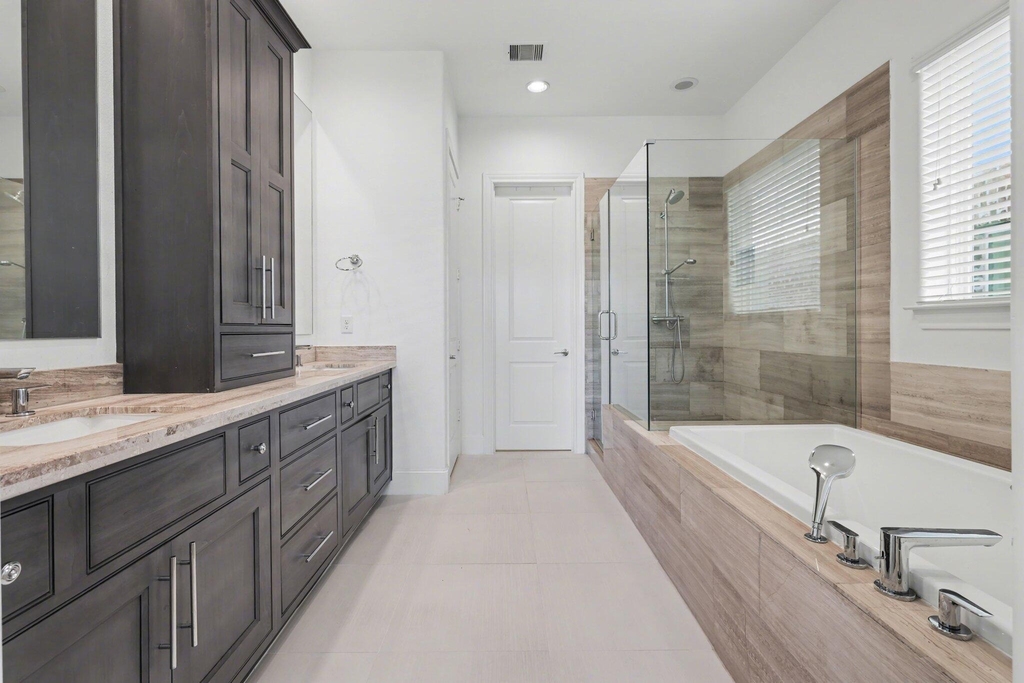2713 Kinsley Oaks Drive - Photo 34