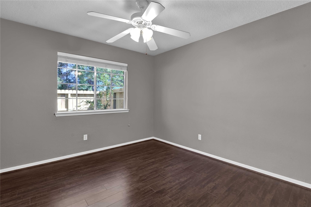 27186 Kings Manor Drive S - Photo 22