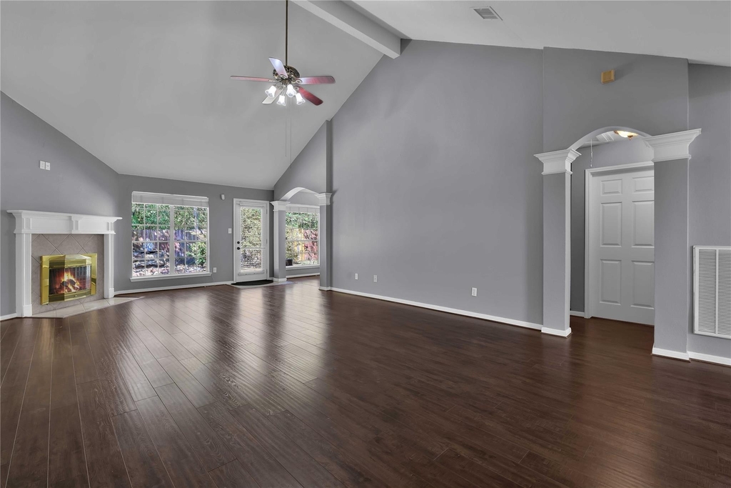 27186 Kings Manor Drive S - Photo 5