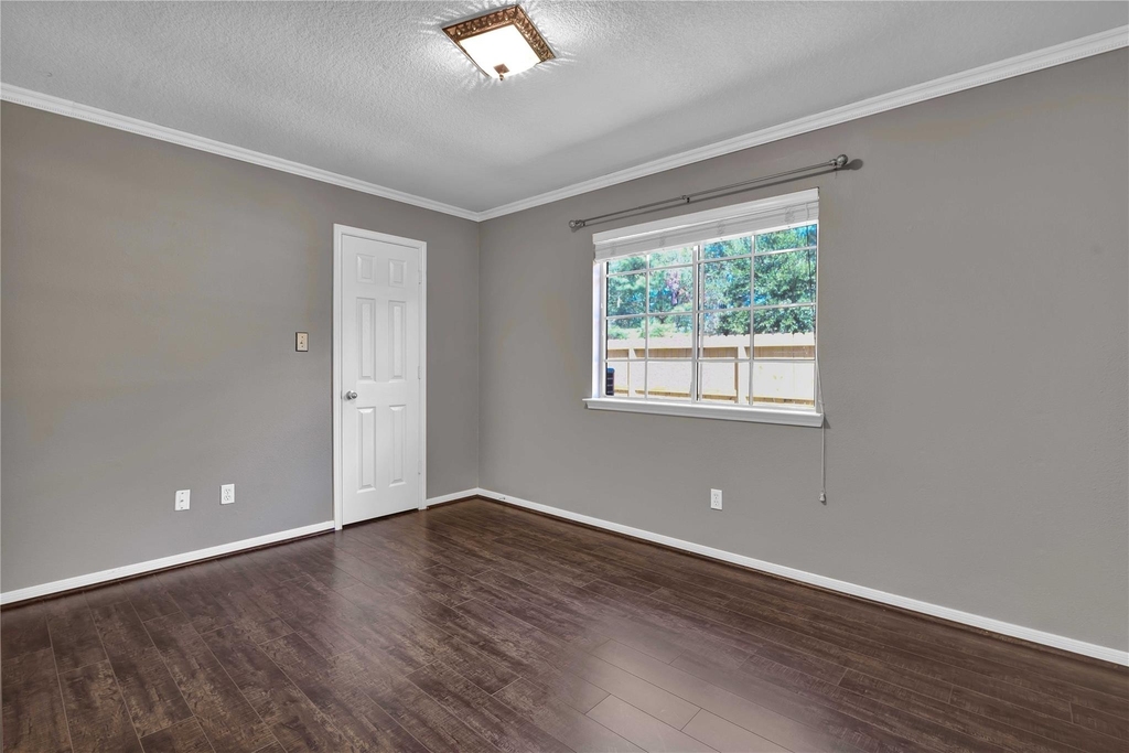 27186 Kings Manor Drive S - Photo 23