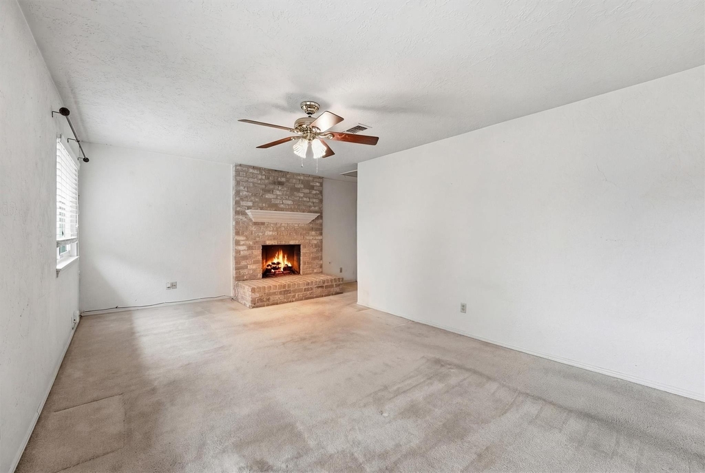 8115 Theisswood Road - Photo 18