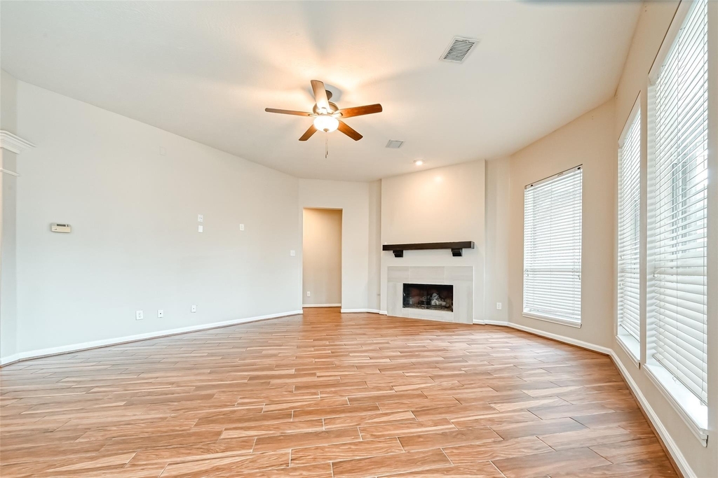 22011 Windmill Bluff Lane - Photo 18