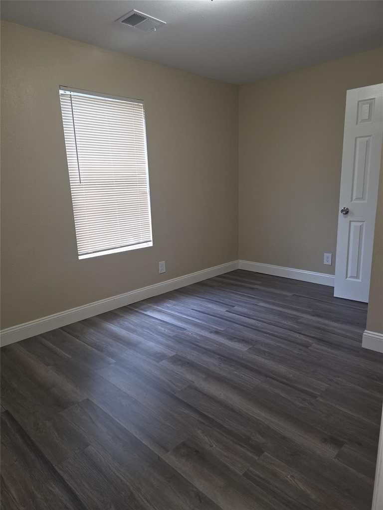 12411 Urban Dale Court - Photo 8