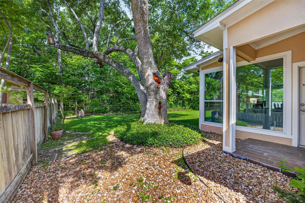11230 Huggins Drive - Photo 46