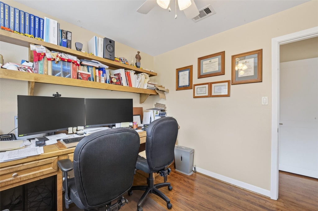 11230 Huggins Drive - Photo 33
