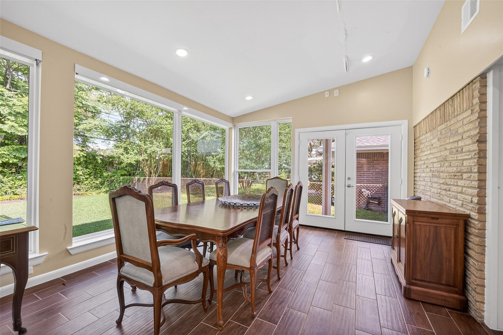 11230 Huggins Drive - Photo 24