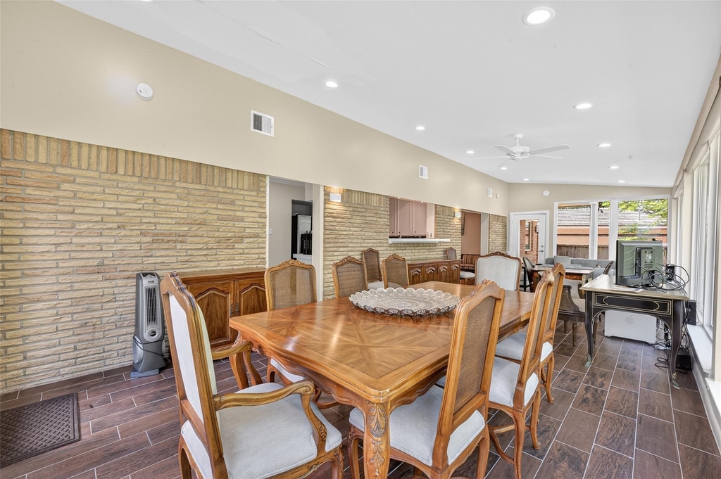 11230 Huggins Drive - Photo 26
