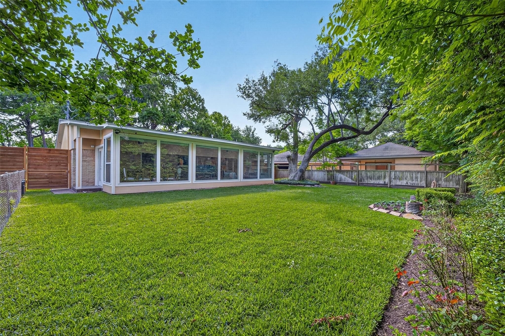 11230 Huggins Drive - Photo 44