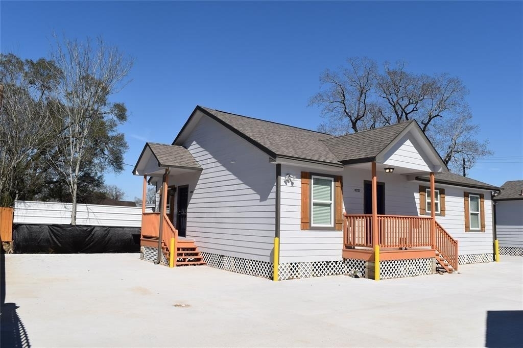 6207 Conley Street - Photo 3