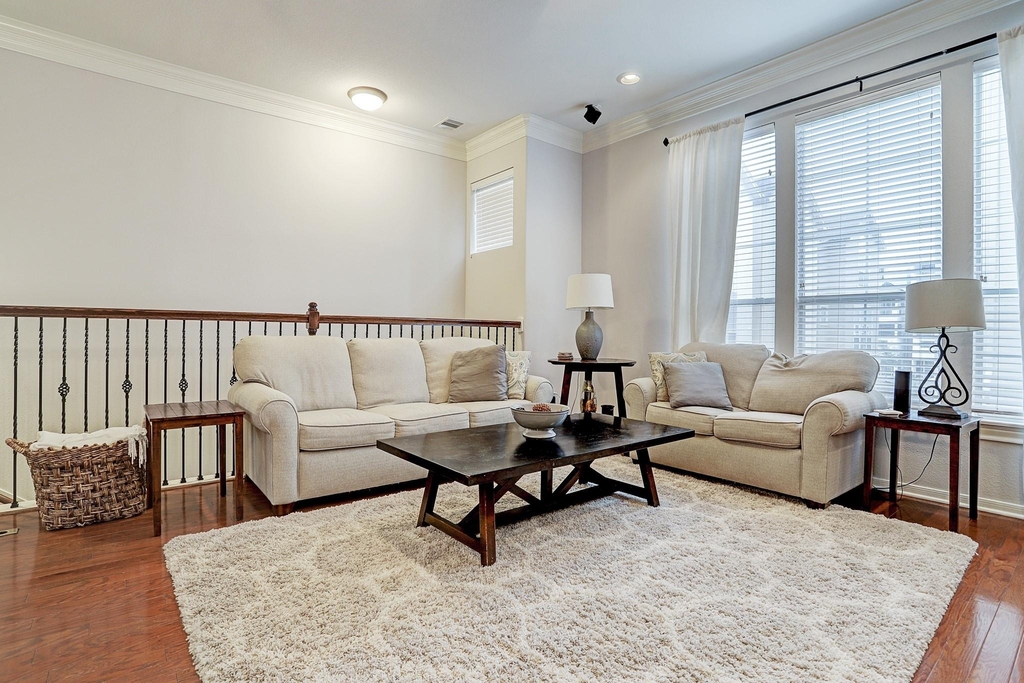 5806 Kansas Street - Photo 1