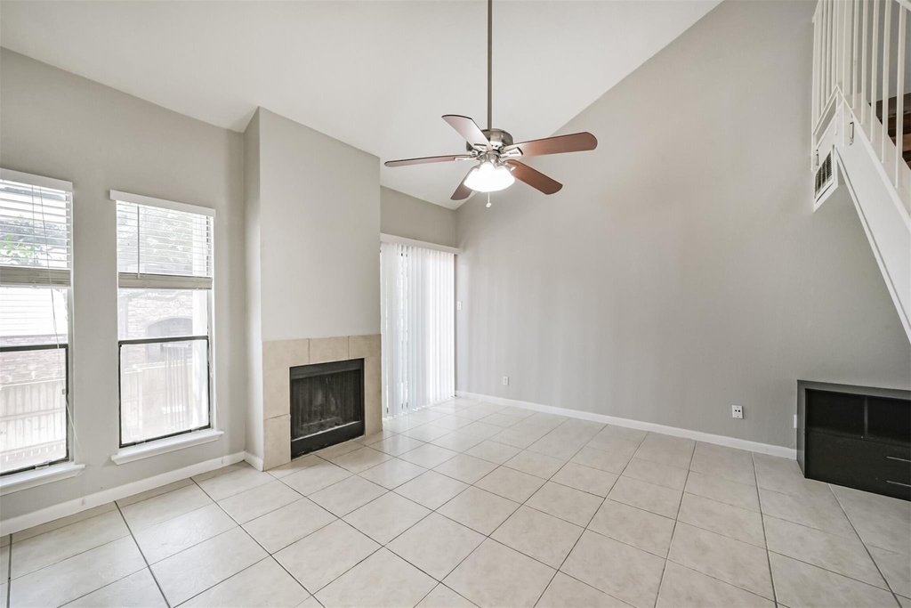 10811 Richmond Avenue - Photo 7