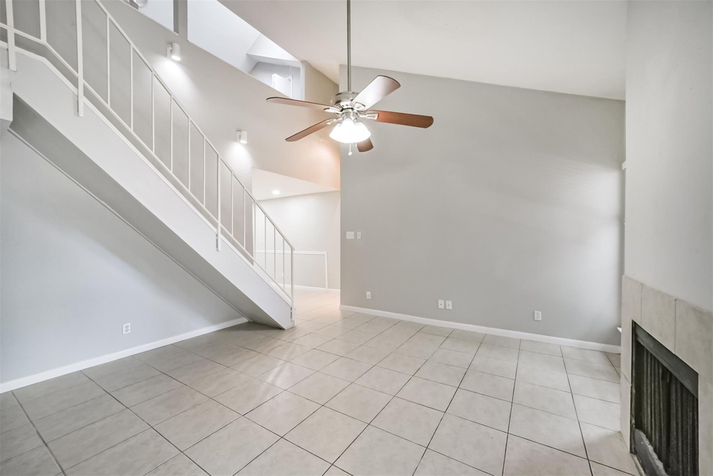 10811 Richmond Avenue - Photo 8