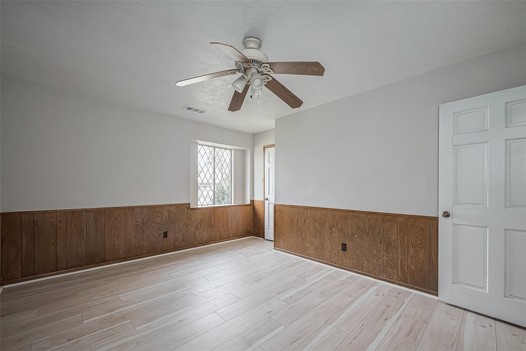 811 Loire Lane - Photo 17