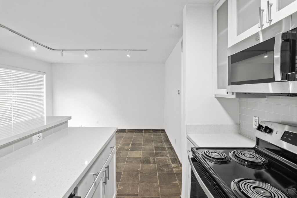 3602 Garrott Street Street - Photo 10