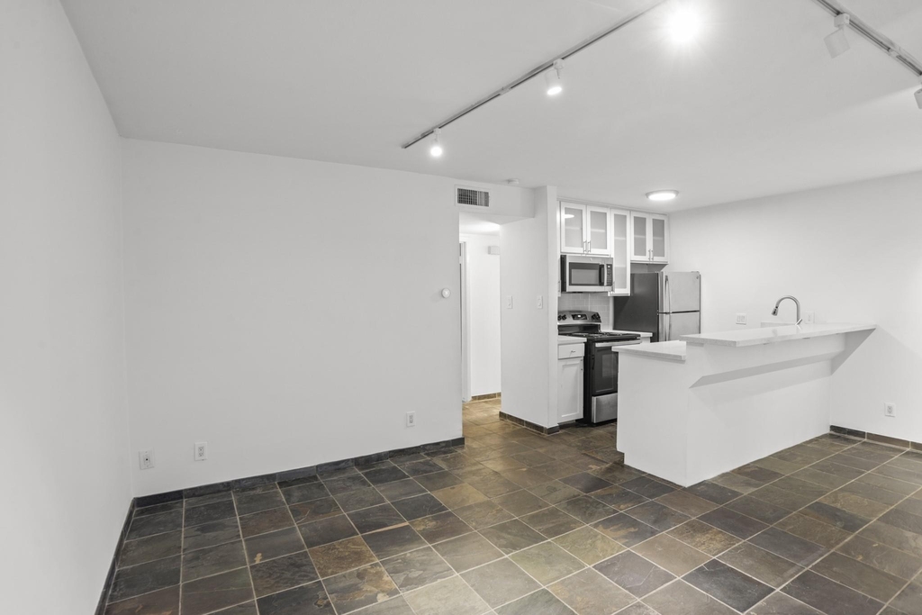 3602 Garrott Street Street - Photo 14