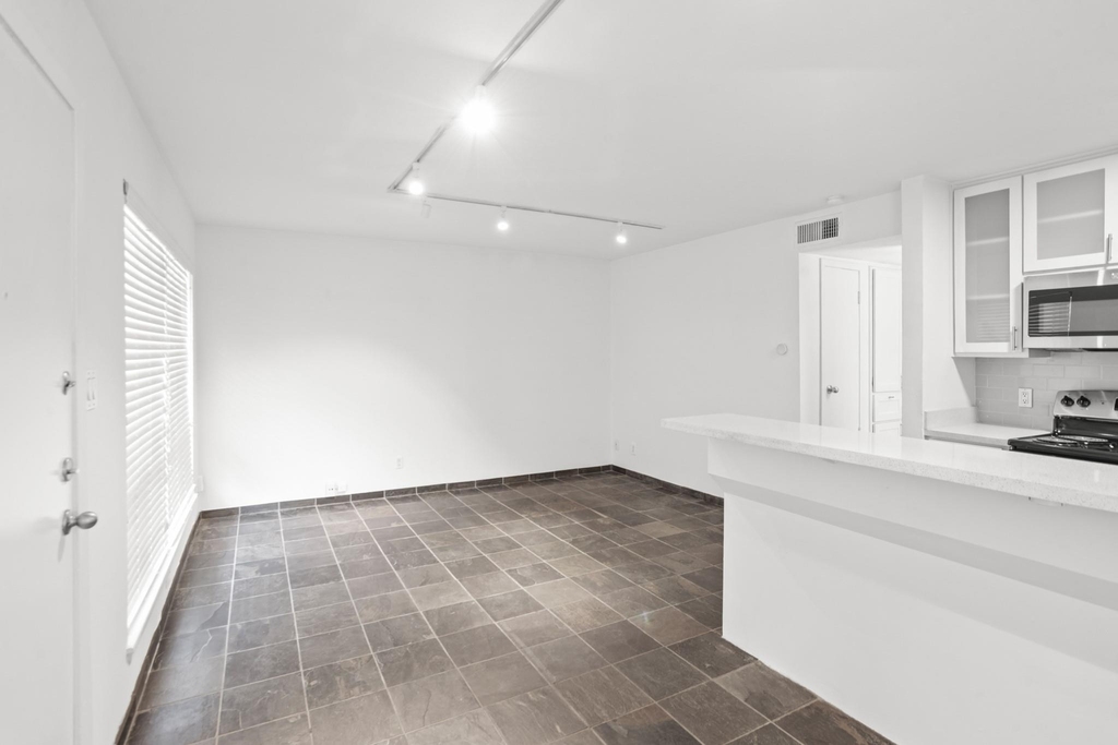 3602 Garrott Street Street - Photo 17
