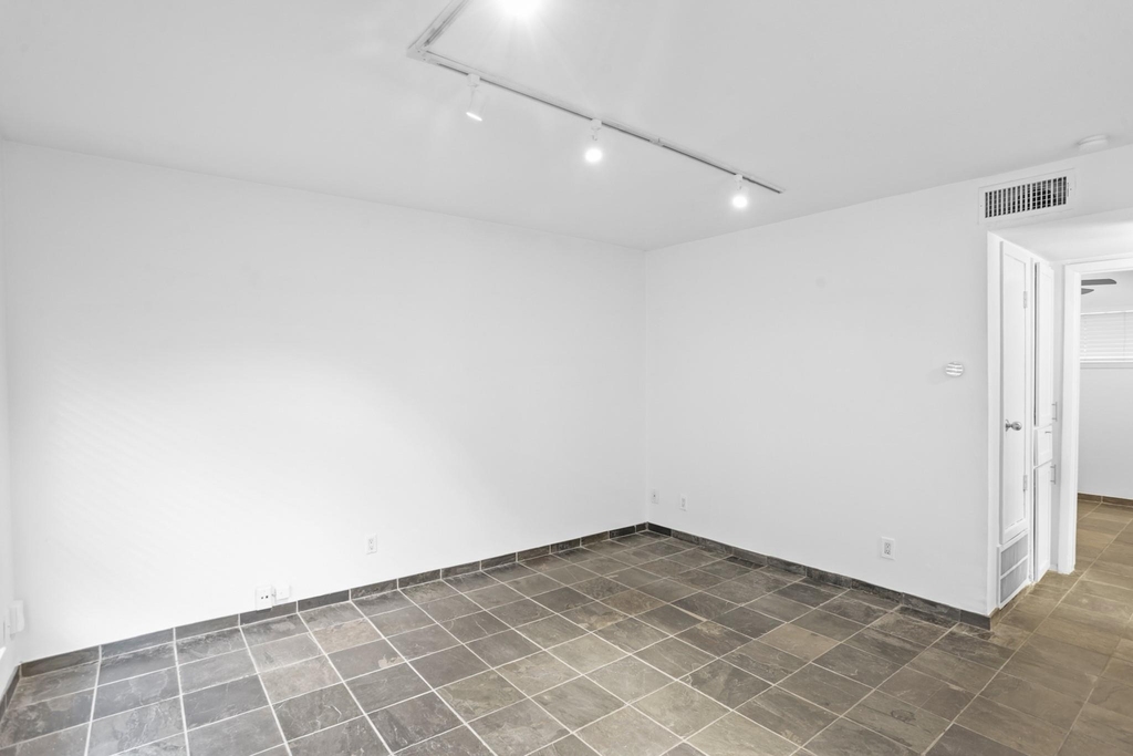 3602 Garrott Street Street - Photo 13
