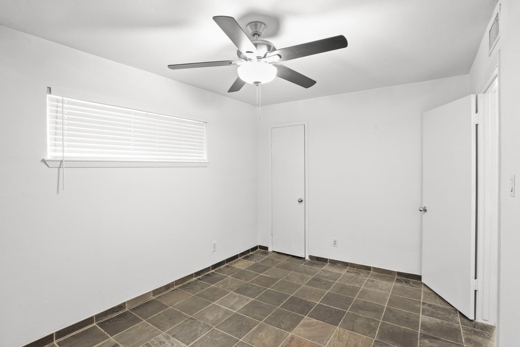 3602 Garrott Street Street - Photo 20