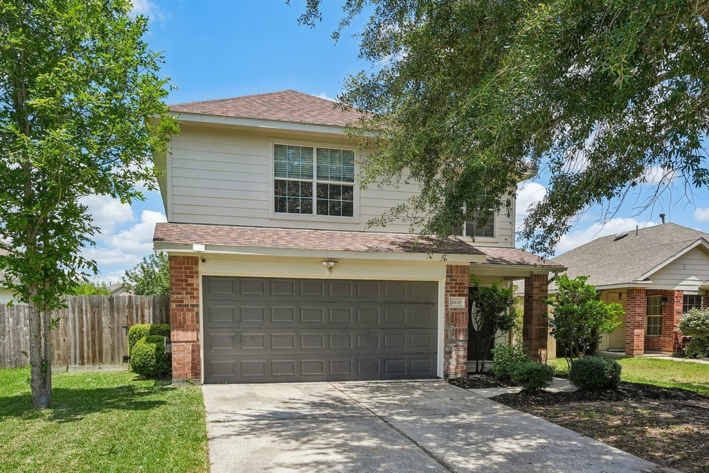 4419 Crossvine Avenue - Photo 2