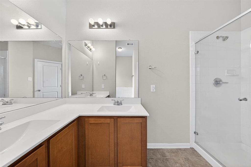 2429 Abbot Brook Drive - Photo 23