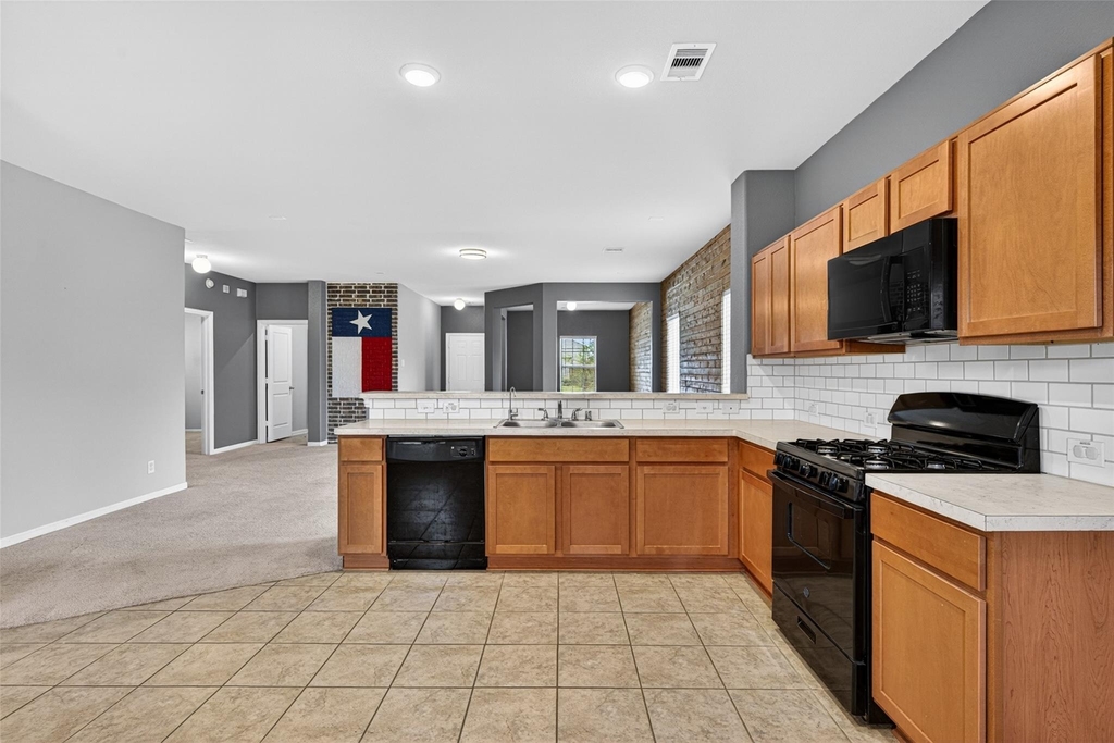 2429 Abbot Brook Drive - Photo 18
