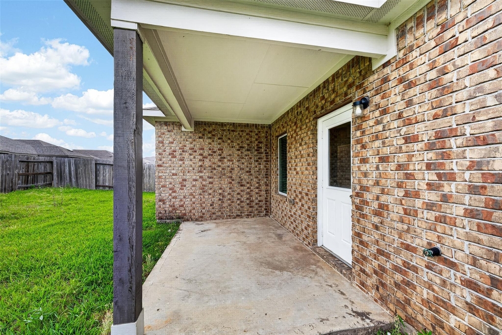 2429 Abbot Brook Drive - Photo 34
