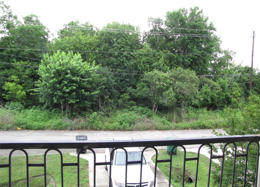 6306 Grand Boulevard - Photo 6