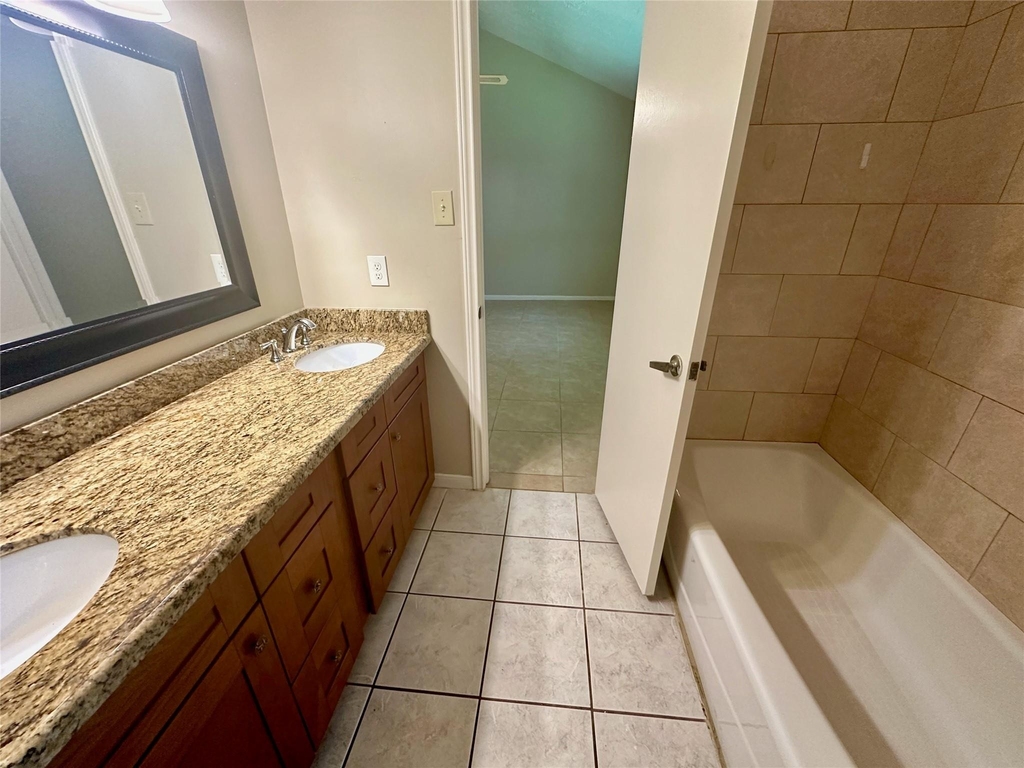 2711 Colony - Photo 11