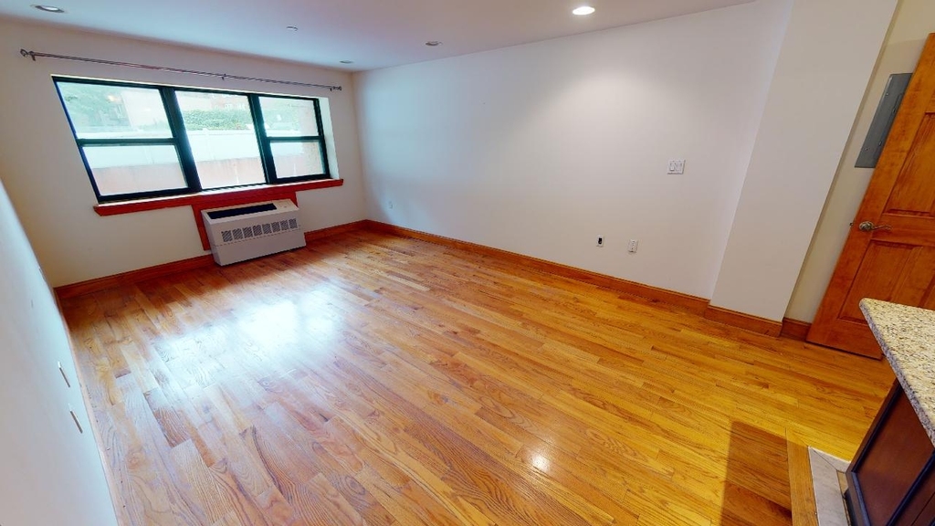 84-14 143rd Street - Photo 10