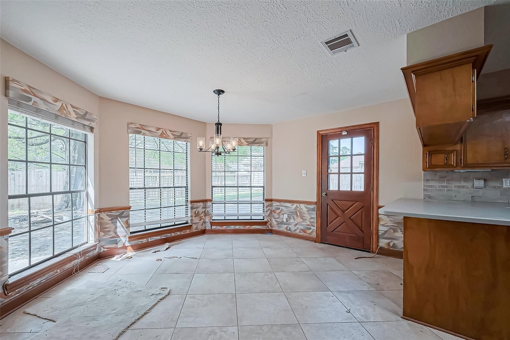 18307 Champion Forest Drive - Photo 6