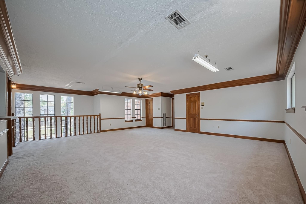 18307 Champion Forest Drive - Photo 29